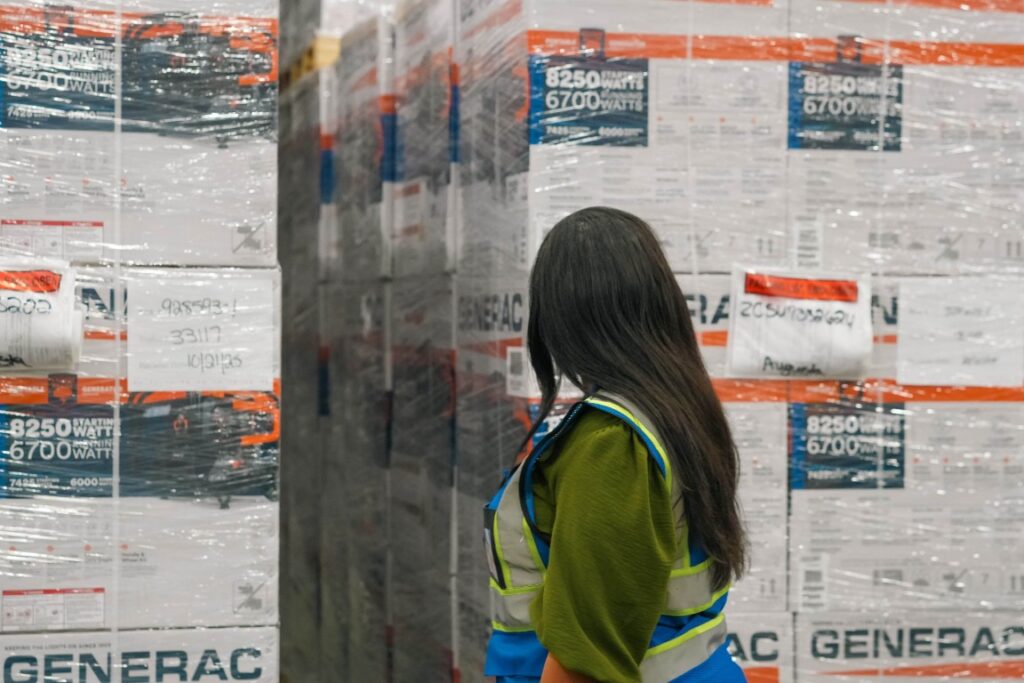 FLEXIBLE OMNI-CHANNEL FULFILLMENT